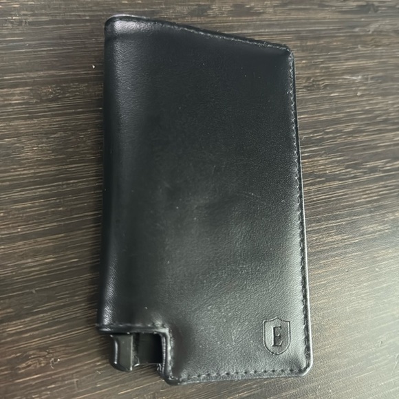 Ekster Parliament Wallet - Picture 1 of 3